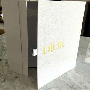 DIOR Box - White